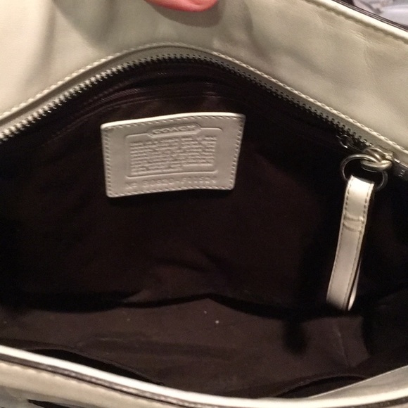 Coach tote - Picture 6 of 8